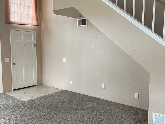 4th image of 2104 Madiera Dr