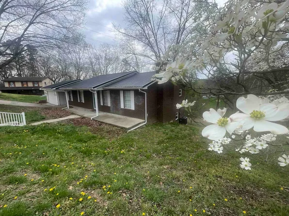 104 Jeffrey Ct, Ashland, KY 41101