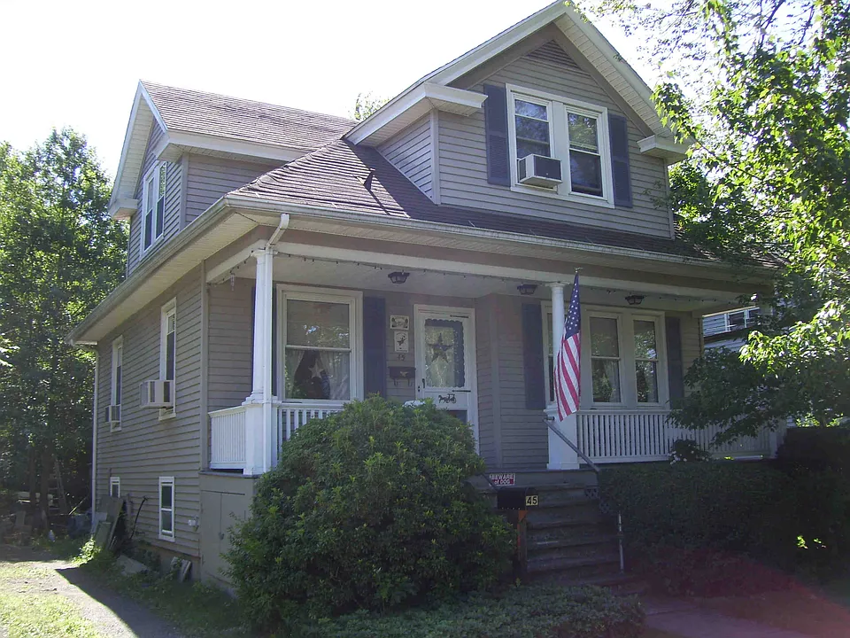 45 Everett St