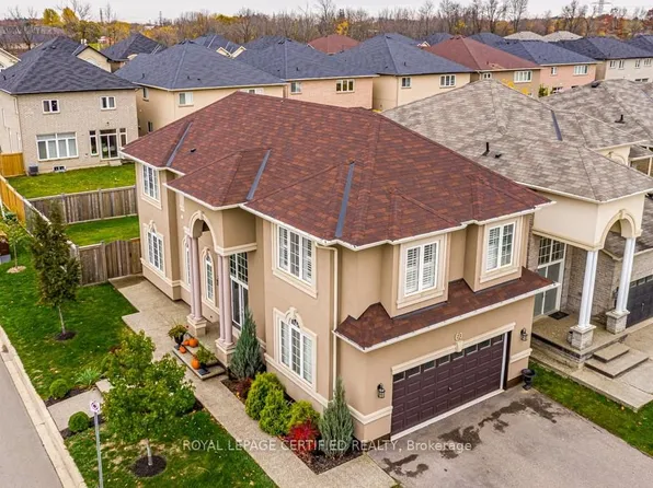 60 Guest St, Hamilton, ON L9K 0G5