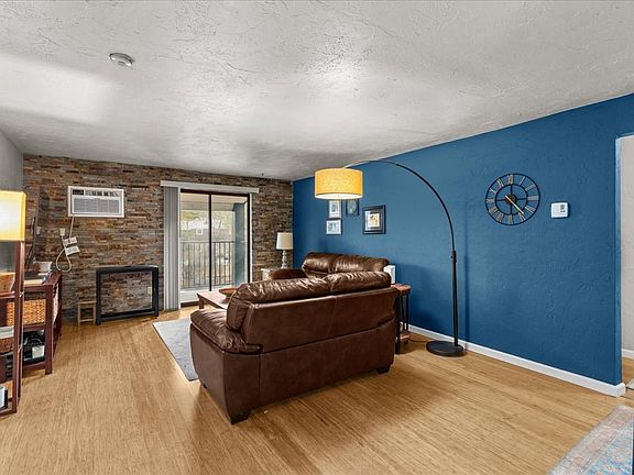 3rd image of 21 Erick Rd APT 32