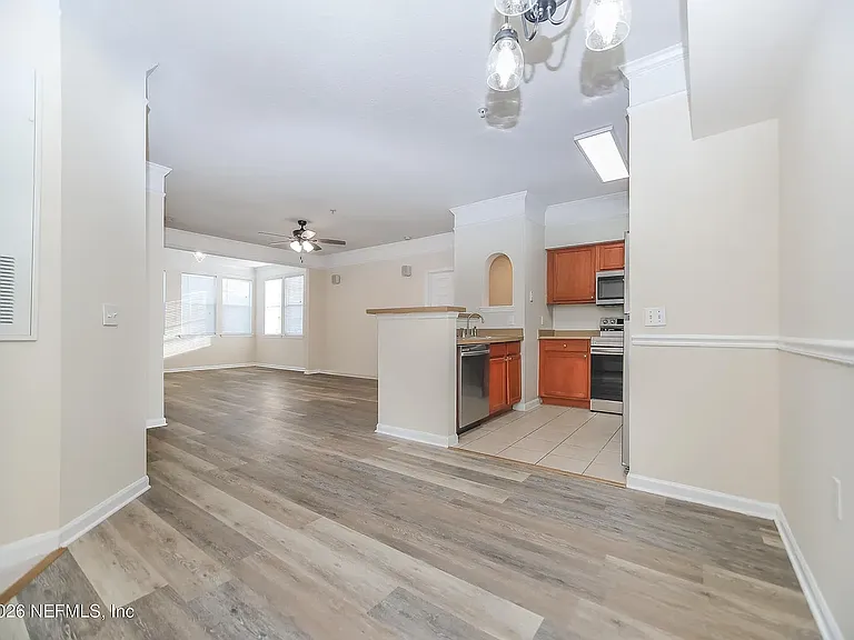 8550 Touchton Rd #621 — Photo 32