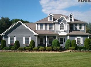 606 Hatch Rd, Wadsworth, OH 44281