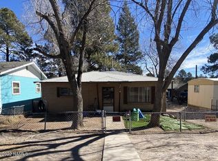 2714 N Center St, Flagstaff, AZ 86004