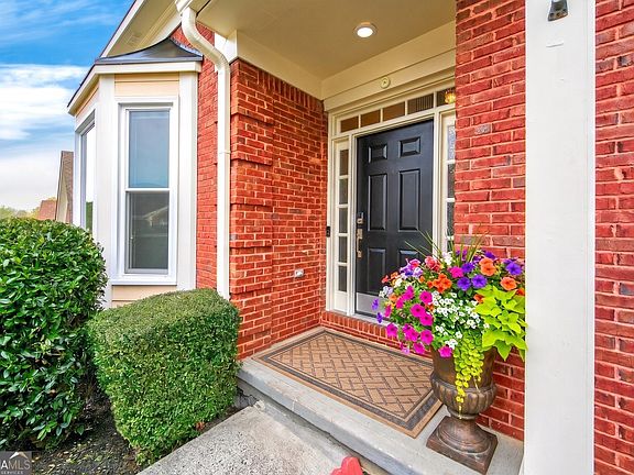 2nd image of 3711 Thornbrooke Ct