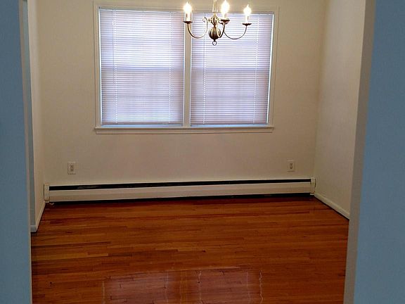 4th image of 345 Claremont Ave APT 9