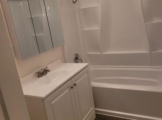 1139 Gardenia Ave #8, Long Beach, CA 90813