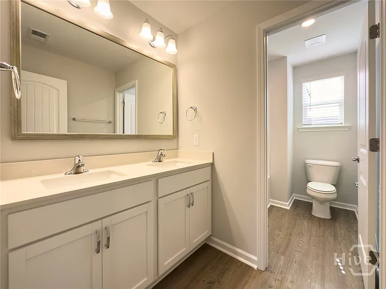 104 Fenway St — Photo 16