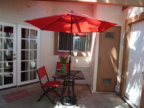 4th image of 3717 New York St