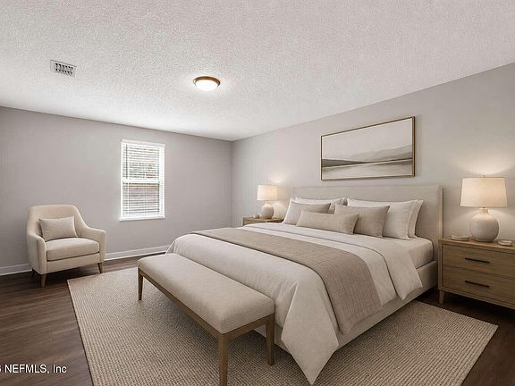 4th image of 3918 PINE BREEZE Road S