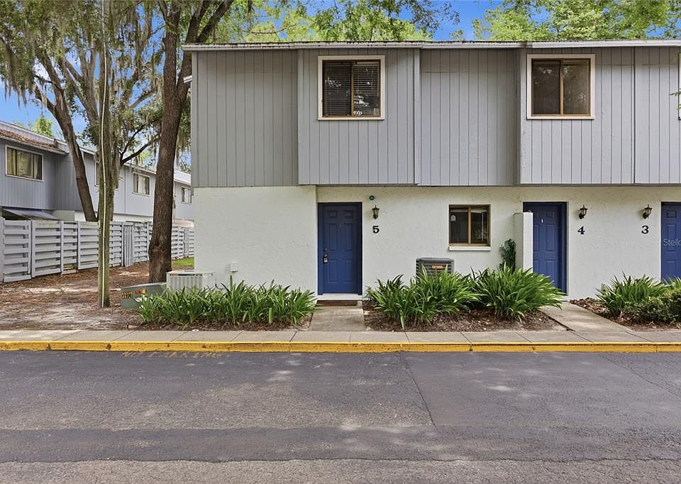 1st image of 3600 SW 19th Ave APT 5D