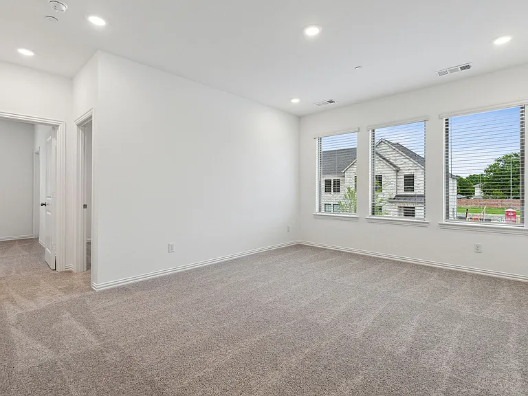 2845 Maidenhair Ln — Photo 30