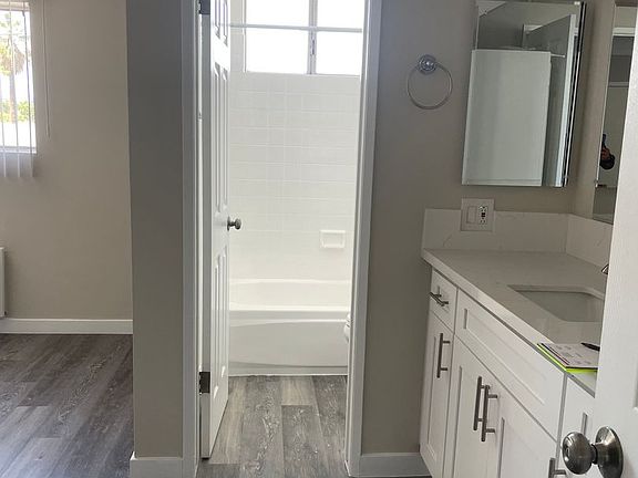 5th image of 7909 Topanga Cyn Blvd APT 218