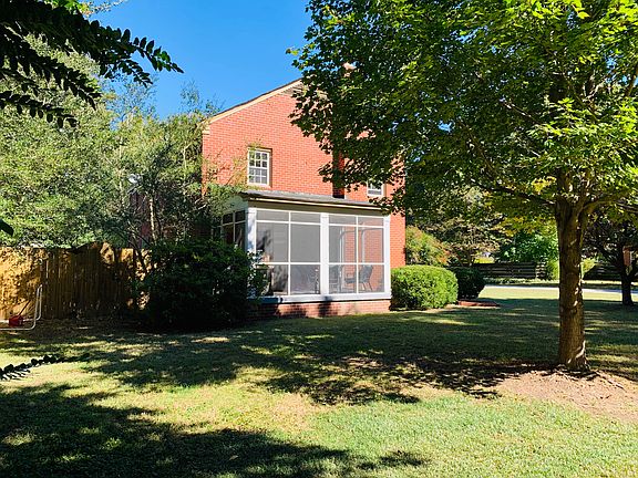 3rd image of 57 Elm Ave