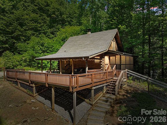 3rd image of 89 Apgar Rd