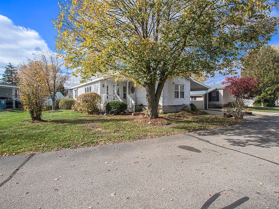 1st image of 155 E 48th St Lot 7
