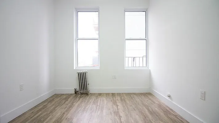 Rented by Nooklyn NYC LLC | media 7