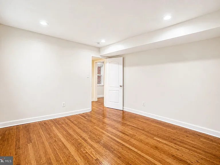 3927 Pennsylvania Ave SE #101 — Photo 17