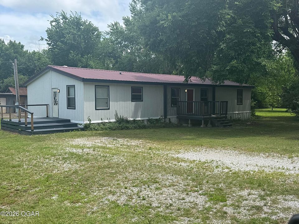 1st image of 910 Texas Ave