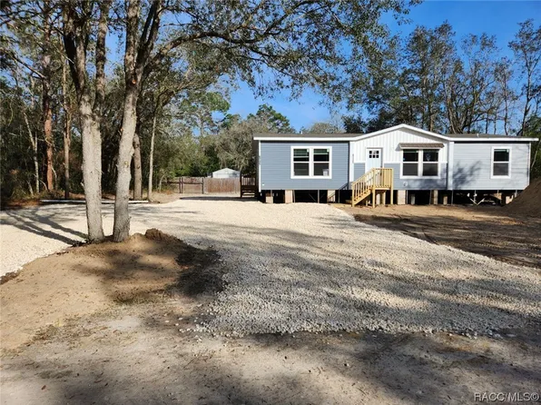 6735 S Berliner Way, Homosassa, FL 34446