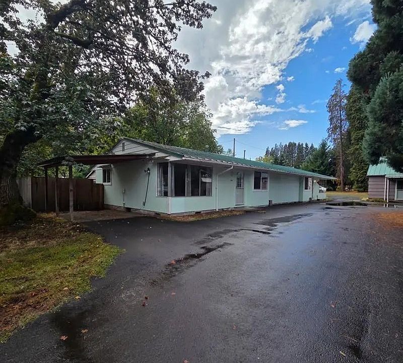 1st image of 1110 SW 35th St