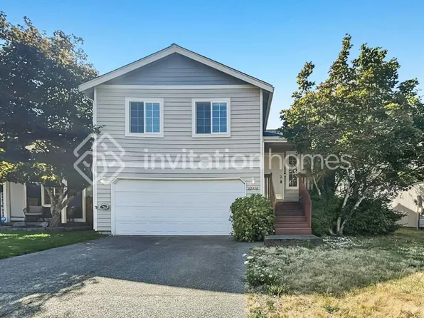 22420 44th Avenue Ct E, Spanaway, WA 98387