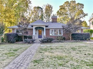 220 Scofield Rd, Charlotte, NC 28209
