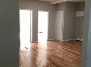 147 Charles St APT 1C, Bridgeport, CT 06606