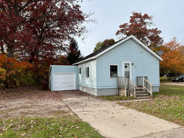 839 S Sheridan Dr, Muskegon, MI 49442