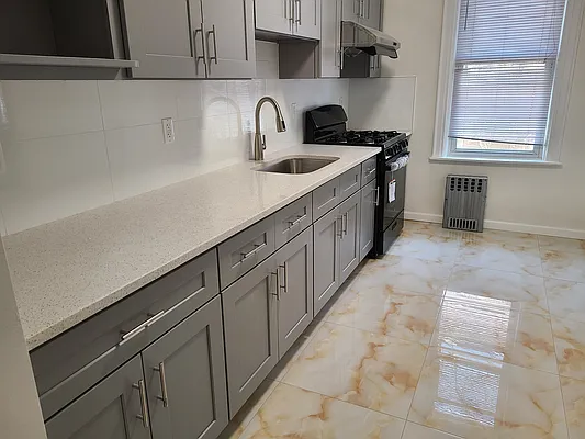 Rented by Teresa Lomax, LREB | media 1