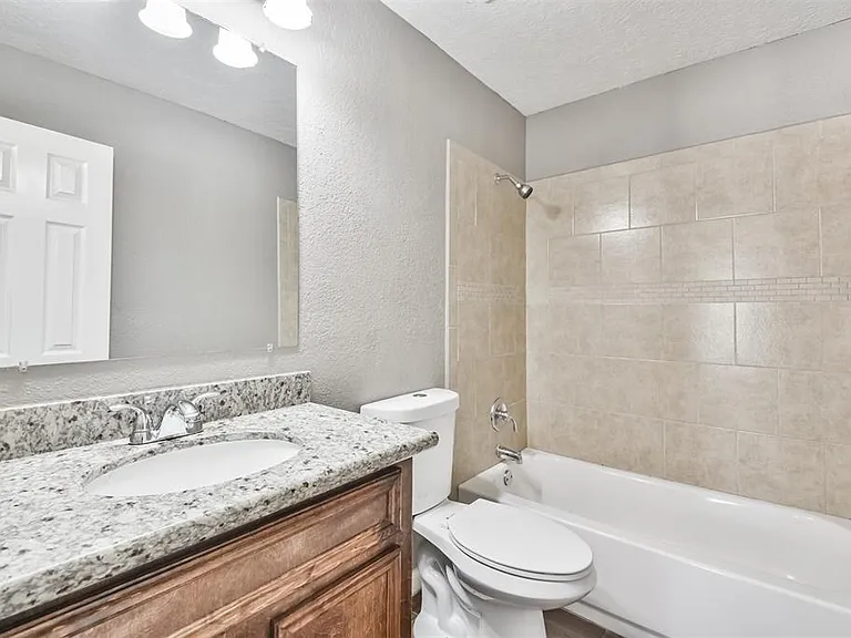 7106 Pinetex Dr — Photo 23