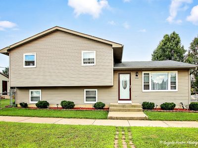 1901 Gilboa Ave, Zion, IL, 60099