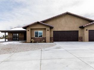 9040 Hermosa Ave, Yucca Valley, CA 92284