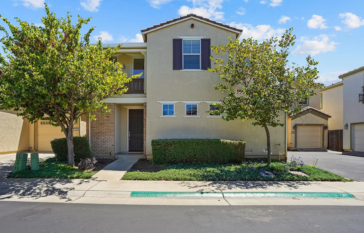 5006 Ocean Ln photo 1