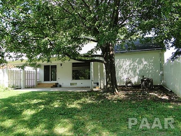2nd image of 40 Arlington Dr