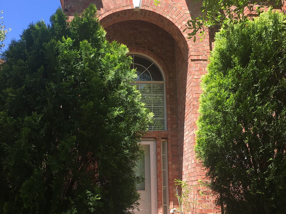 1st image of 8409 Finsbury Dr