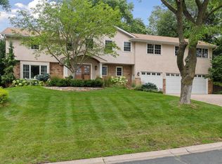 7212 Fleetwood Dr, Edina, MN 55439