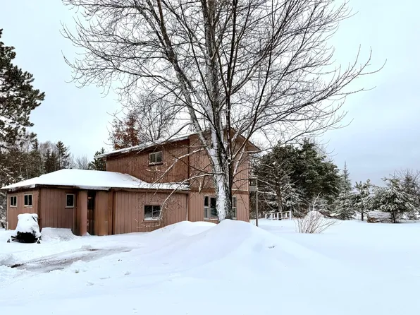 3851 Rolling Acres Dr, Rhinelander, WI 54501