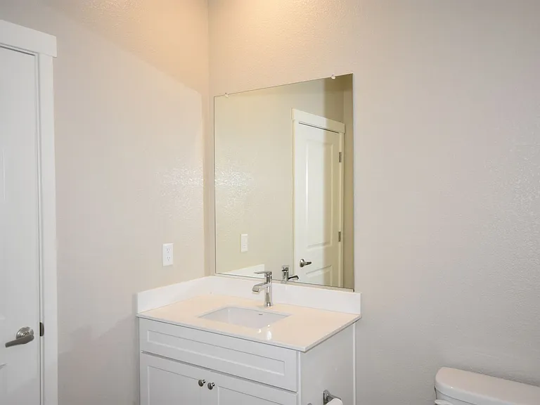4097 Southampton St — Photo 14