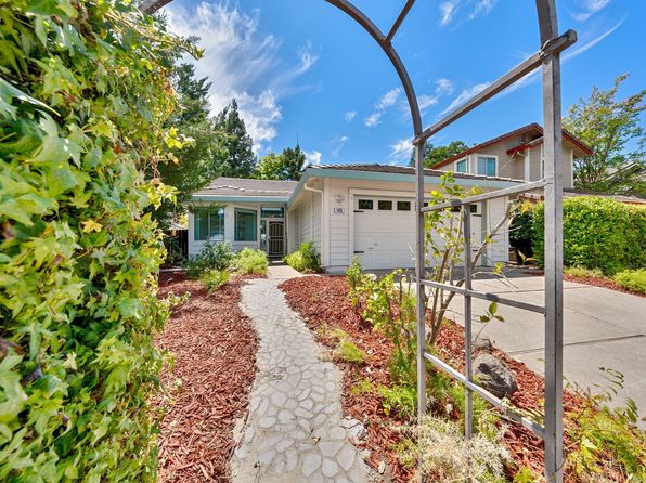 145 Whiting Way