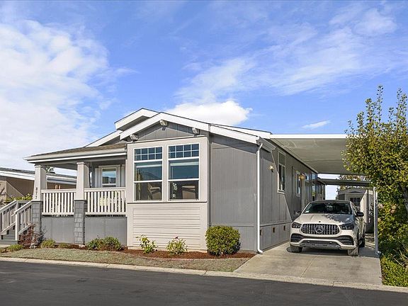 4th image of 877 Villa Teresa Way #877