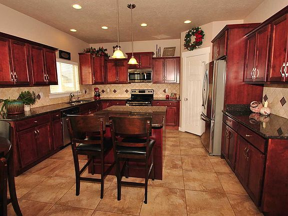 Kitchen 4th View