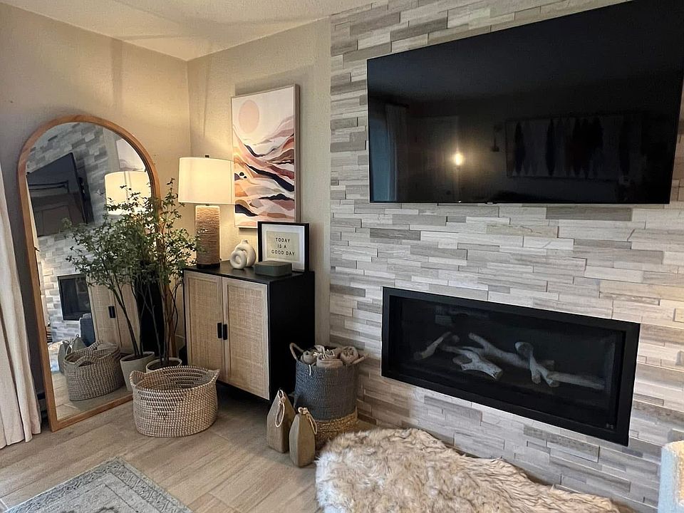 1st image of 158 Tall Pine Cir