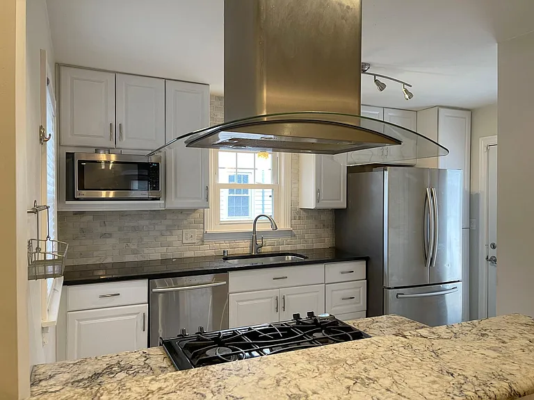 Fully remodeled kitchen