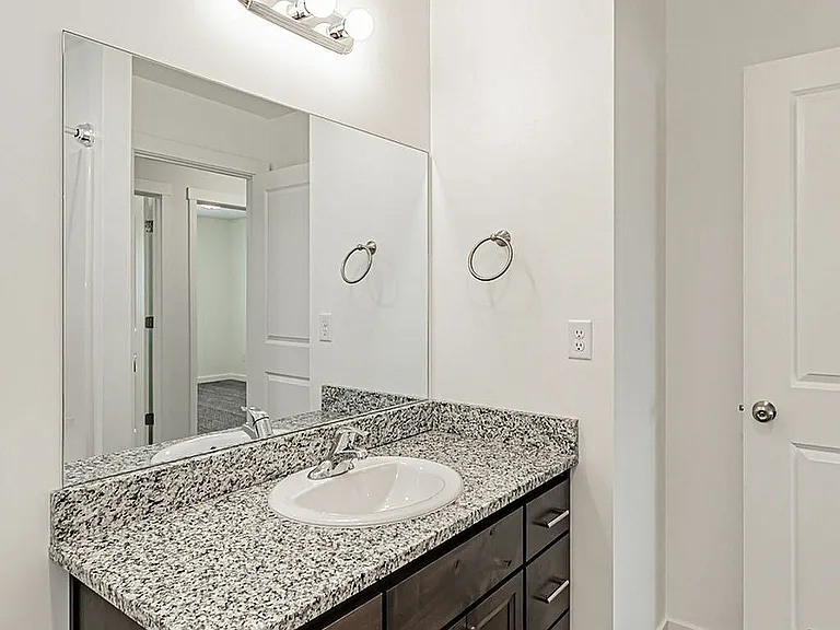 52-Bath2