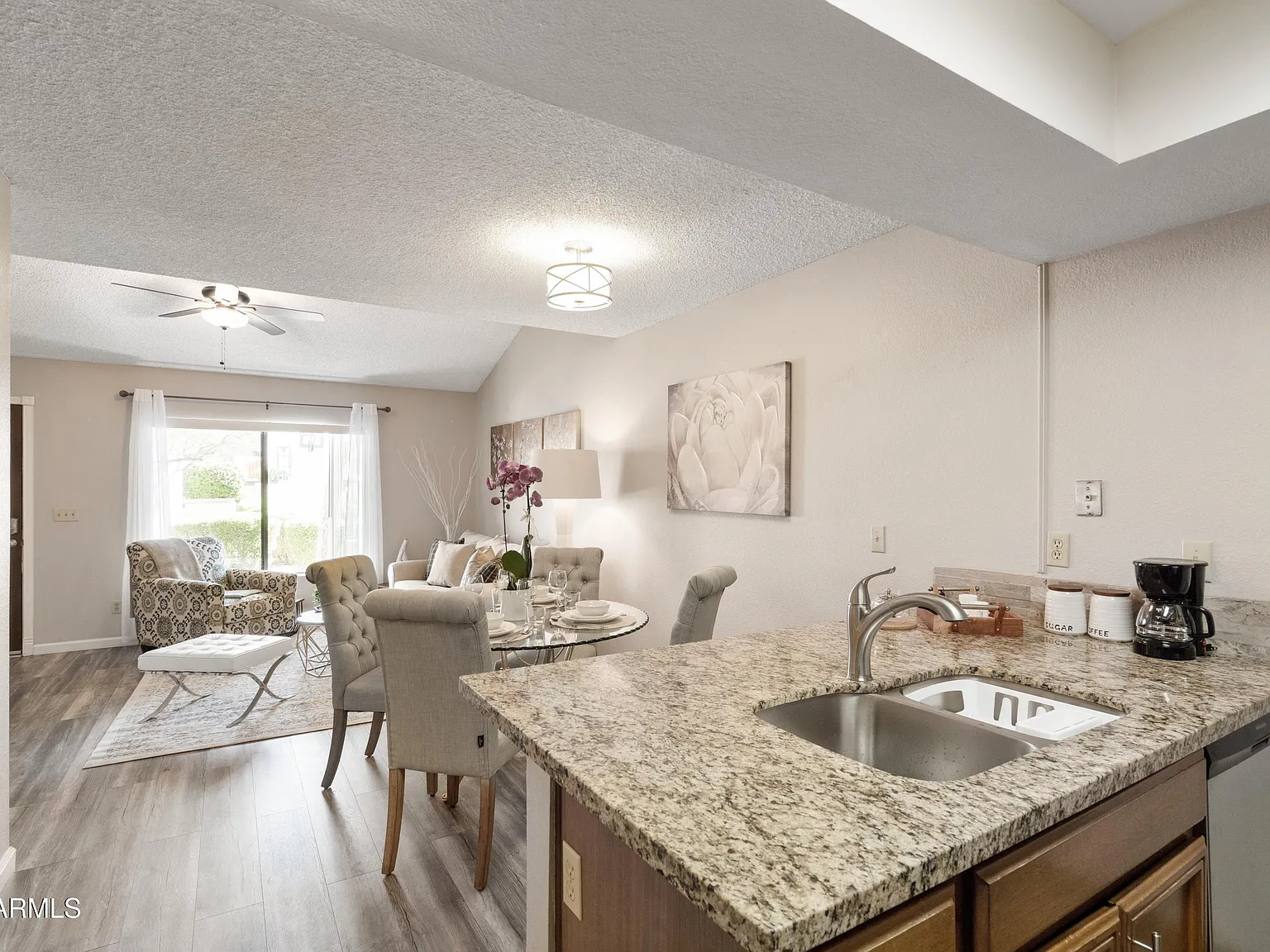 1 bed, 688 sqft, $2,900 — Photo 4