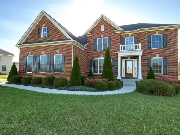 26422 Linton Pasture Pl, Chantilly, VA 20120