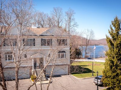 48 East Hayestown Road Apt 204, Danbury, CT, 06811