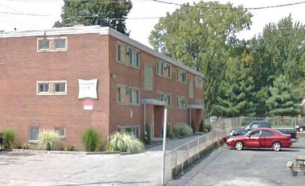1st image of 3638 W. 117th St.