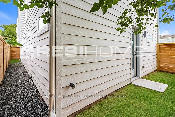 6336 Culberson St — Photo 16